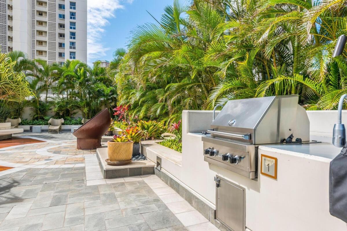 Allure Waikiki #803 Apartment *